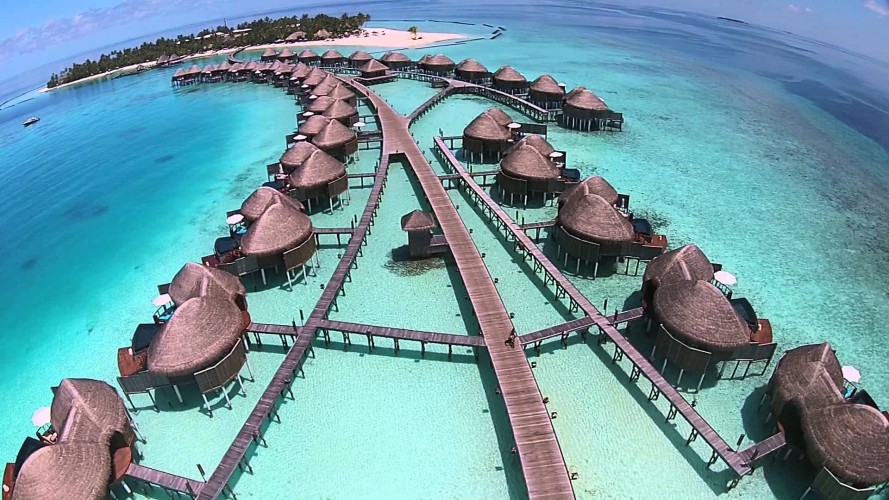 2021-01-08-06-35-34-Vagaru-Resort,-Maldives.jpg